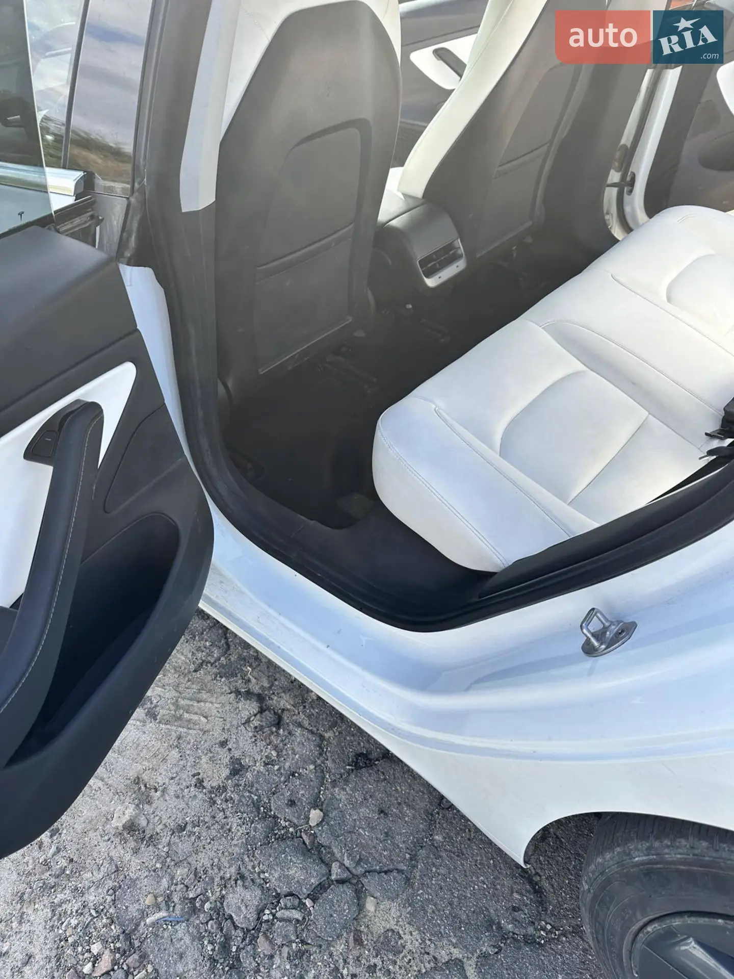 2020 Tesla Model 3 - мініатюра 11
