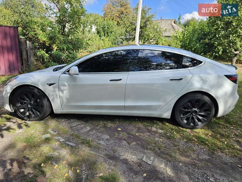 Седан Tesla Model 3 2018 в Миргороді фото 6 Седан Tesla Model 3 2018 в Миргороді