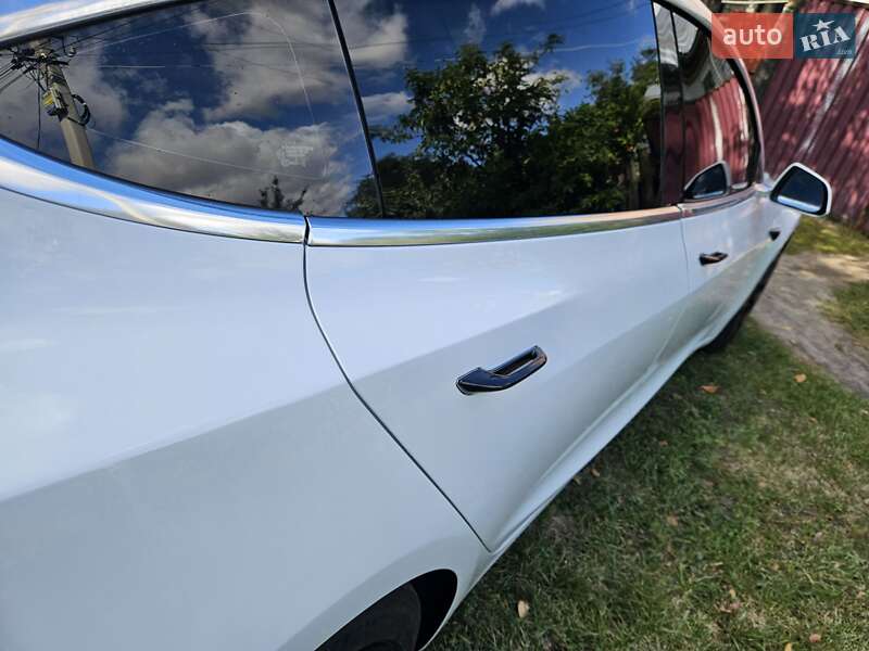 Седан Tesla Model 3 2018 в Миргороді фото 15 Седан Tesla Model 3 2018 в Миргороді
