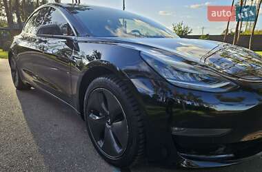 Седан Tesla Model 3 2019 в Житомире