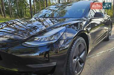 Седан Tesla Model 3 2019 в Житомире