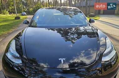Седан Tesla Model 3 2019 в Житомире