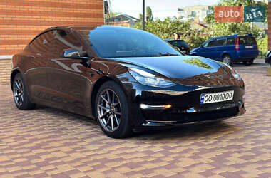 Седан Tesla Model 3 2020 в Одессе