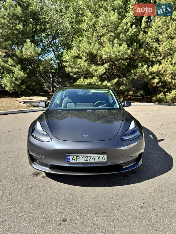 Седан Tesla Model 3 2021 в Запоріжжі