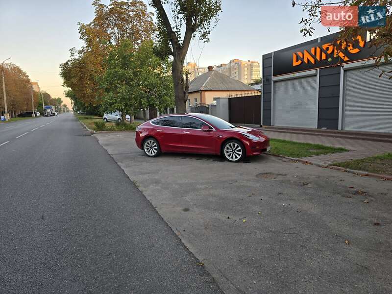Седан Tesla Model 3 2018 в Черкассах фото 5 Седан Tesla Model 3 2018 в Черкассах
