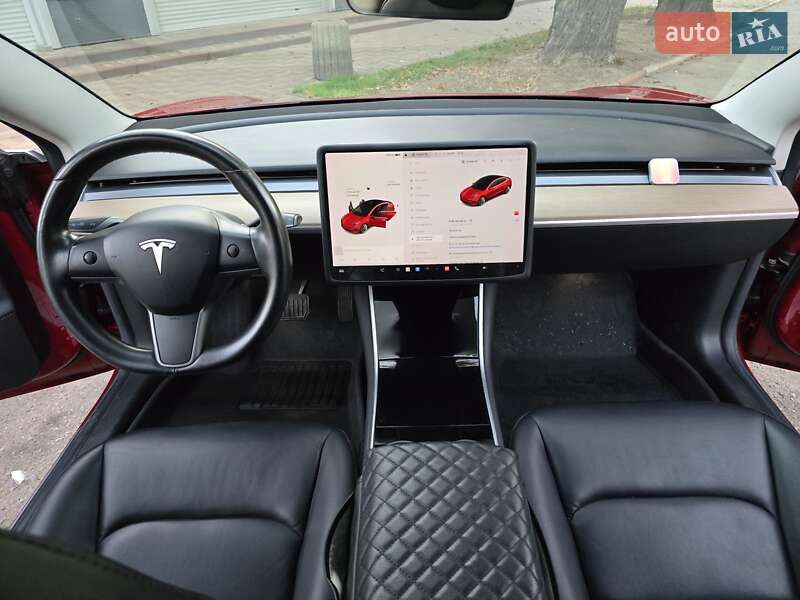 Седан Tesla Model 3 2018 в Черкассах фото 20 Седан Tesla Model 3 2018 в Черкассах