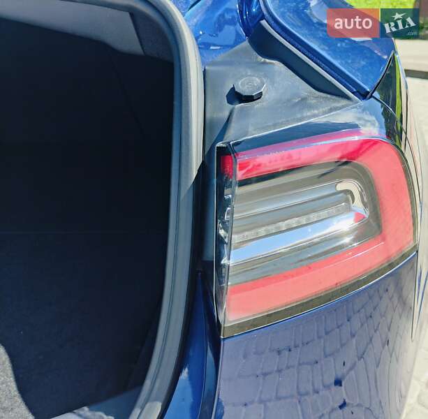 Седан Tesla Model 3 2022 в Ровно фото 27 Седан Tesla Model 3 2022 в Ровно