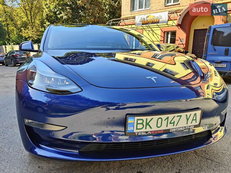Седан Tesla Model 3 2022 в Ровно фото 21 Седан Tesla Model 3 2022 в Ровно