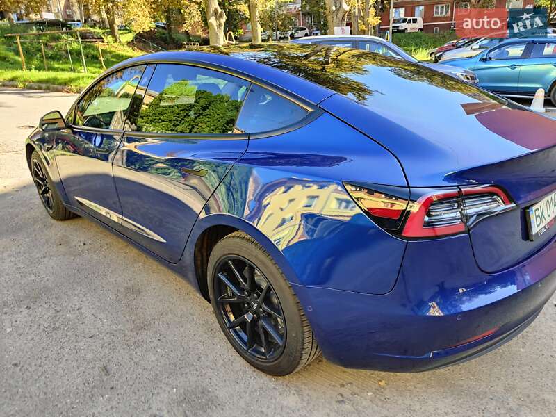 Седан Tesla Model 3 2022 в Ровно фото 26 Седан Tesla Model 3 2022 в Ровно