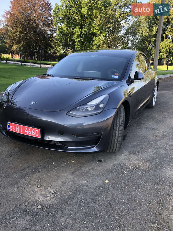 Седан Tesla Model 3 2022 в Луцьку фото 6 Седан Tesla Model 3 2022 в Луцьку