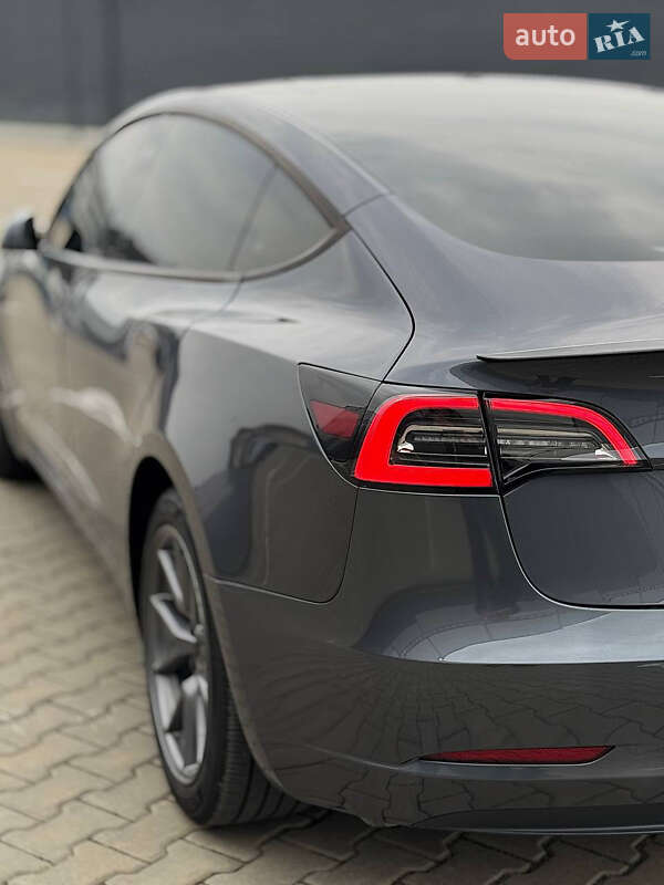 Седан Tesla Model 3 2023 в Івано-Франківську фото 4 Седан Tesla Model 3 2023 в Івано-Франківську