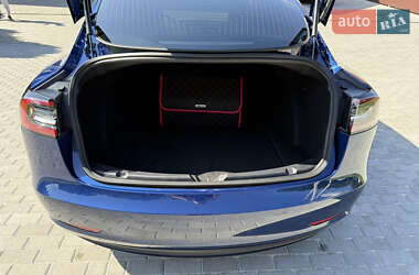 Седан Tesla Model 3 2019 в 