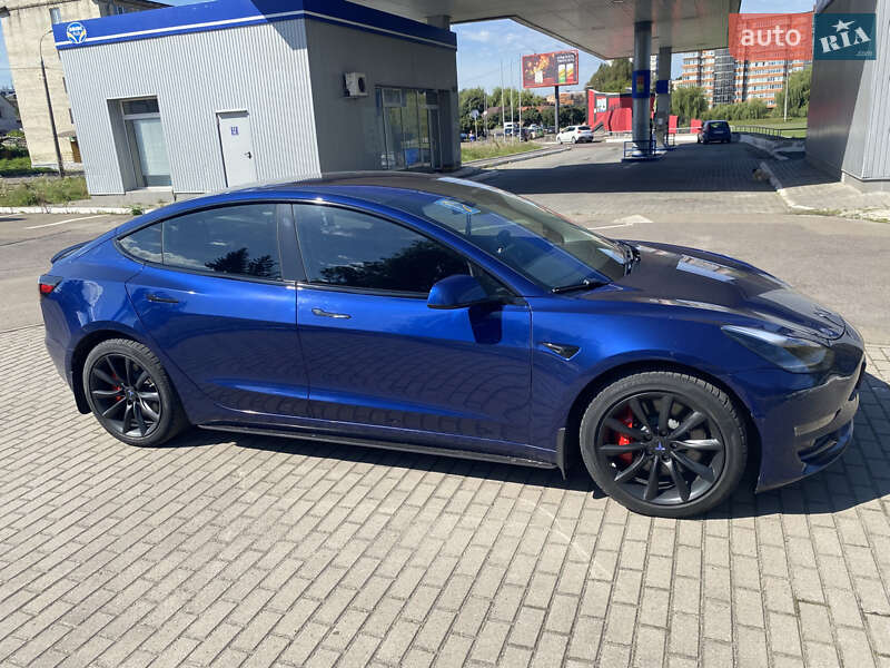 Tesla Model 3 2018