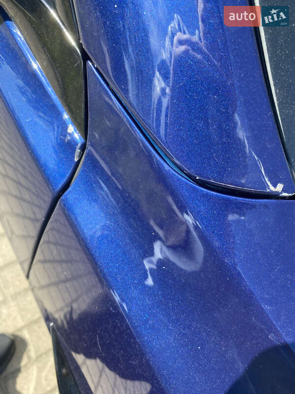 Седан Tesla Model 3 2018 в Рівному