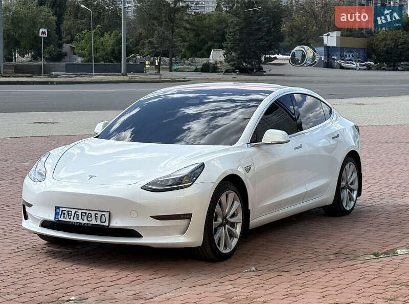 Седан Tesla Model 3 2017 в Харкові фото 12 Седан Tesla Model 3 2017 в Харкові