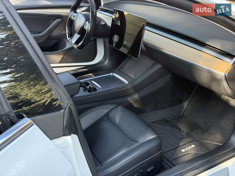 Седан Tesla Model 3 2017 в Харкові фото 23 Седан Tesla Model 3 2017 в Харкові