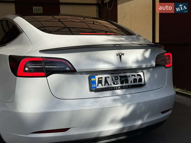 Седан Tesla Model 3 2017 в Харкові фото 28 Седан Tesla Model 3 2017 в Харкові
