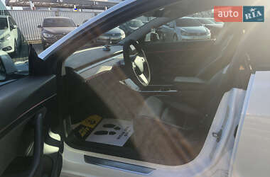 Седан Tesla Model 3 2020 в 
