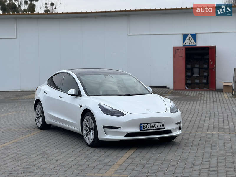 Седан Tesla Model 3 2021 в Львове фото 9 Седан Tesla Model 3 2021 в Львове