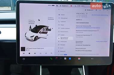 Седан Tesla Model 3 2019 в 