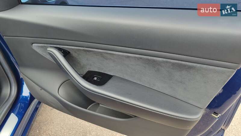 Седан Tesla Model 3 2018 в Києві фото 16 Седан Tesla Model 3 2018 в Києві