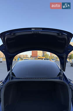 Седан Tesla Model 3 2019 в Запорожье