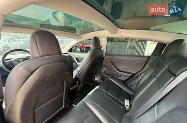 Седан Tesla Model 3 2018 в 