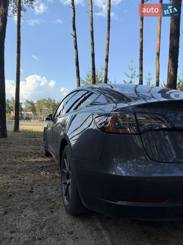 Седан Tesla Model 3 2023 в Полтаві фото 2 Седан Tesla Model 3 2023 в Полтаві