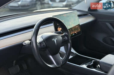 Седан Tesla Model 3 2018 в 