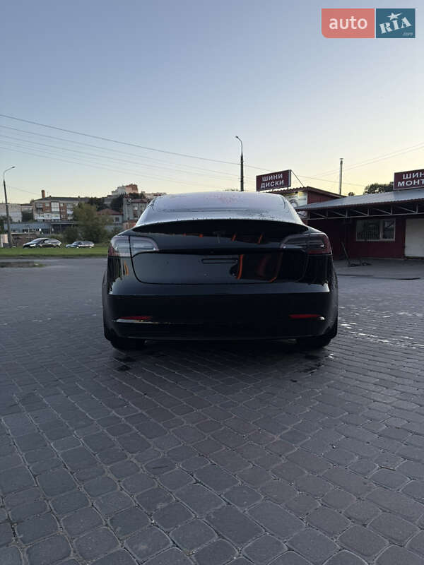 Седан Tesla Model 3 2018 в Хмельницком