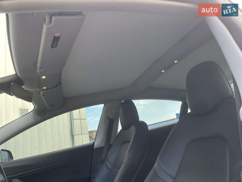 Седан Tesla Model 3 2018 в Броварах фото 16 Седан Tesla Model 3 2018 в Броварах