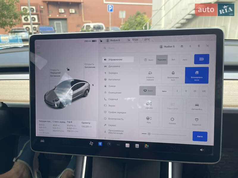 Седан Tesla Model 3 2018 в Броварах фото 23 Седан Tesla Model 3 2018 в Броварах