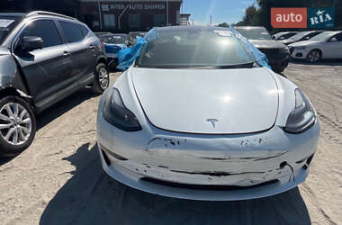 Седан Tesla Model 3 2022 в Одессе