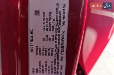 Седан Tesla Model 3 2022 в 