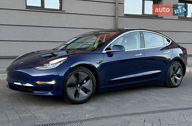 Седан Tesla Model 3 2018 в 