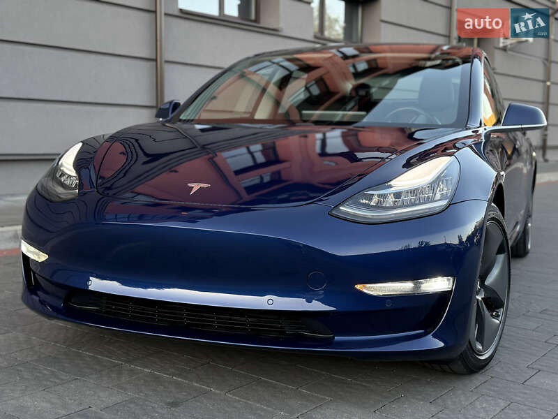 Седан Tesla Model 3 2018 в Дрогобыче фото 12 Седан Tesla Model 3 2018 в Дрогобыче