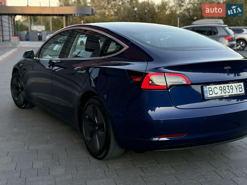 Седан Tesla Model 3 2018 в Дрогобыче фото 25 Седан Tesla Model 3 2018 в Дрогобыче