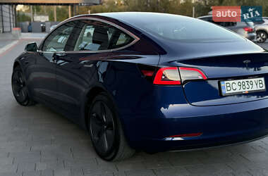 Седан Tesla Model 3 2018 в 