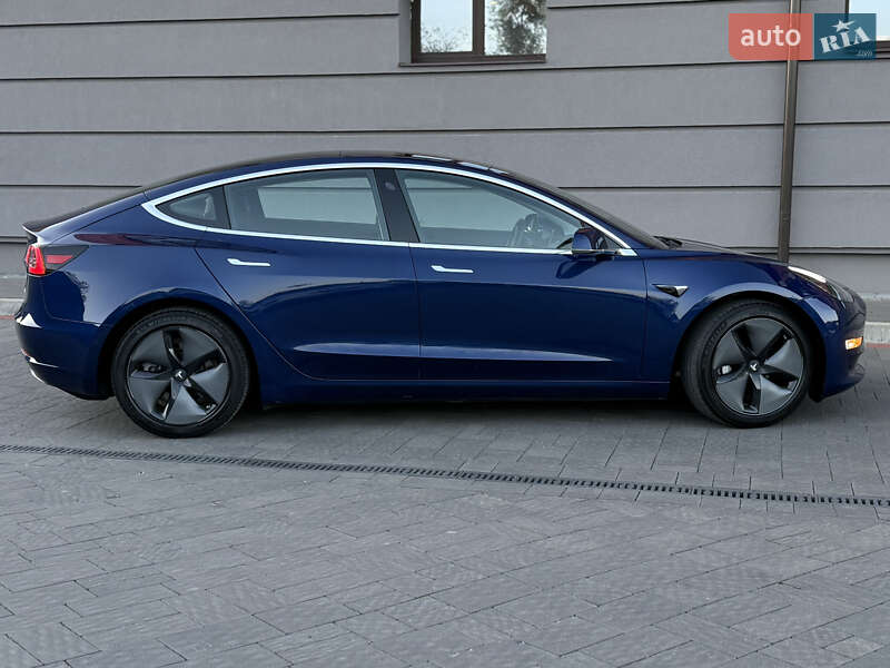 Седан Tesla Model 3 2018 в Дрогобыче фото 33 Седан Tesla Model 3 2018 в Дрогобыче