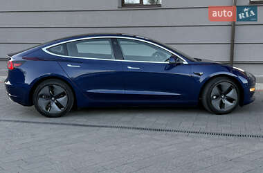 Седан Tesla Model 3 2018 в 