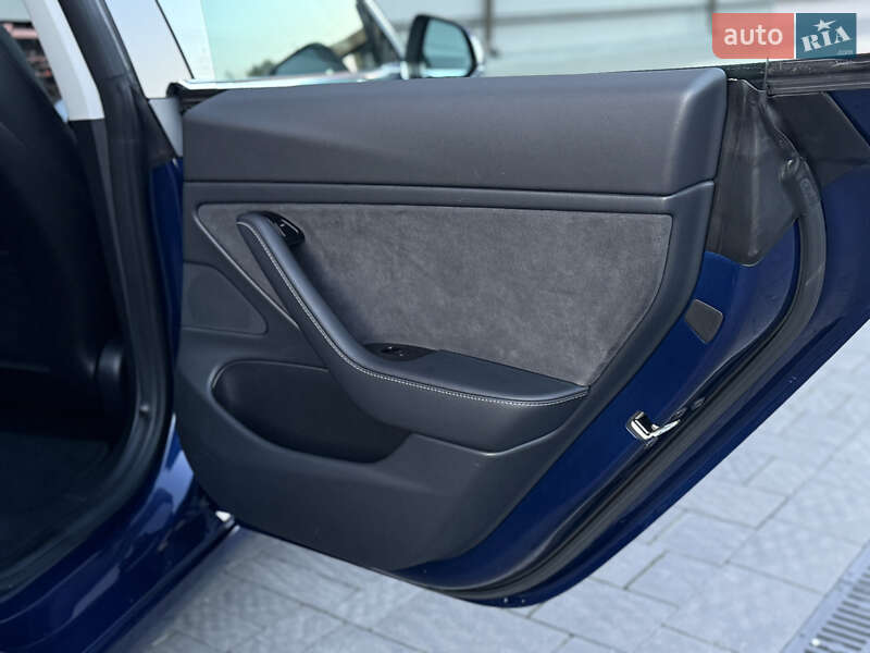 Седан Tesla Model 3 2018 в Дрогобыче фото 48 Седан Tesla Model 3 2018 в Дрогобыче