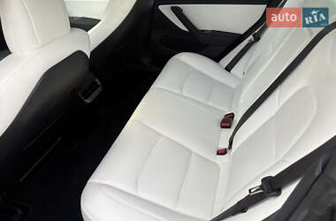 Седан Tesla Model 3 2018 в 
