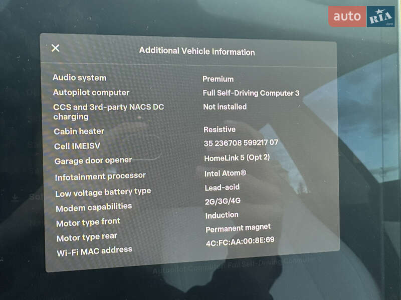 Седан Tesla Model 3 2018 в Львові