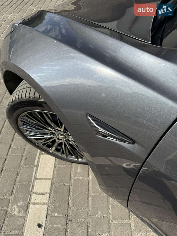 Седан Tesla Model 3 2018 в Івано-Франківську