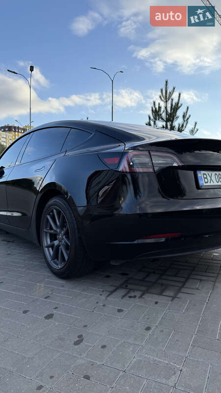 Седан Tesla Model 3 2018 в Хмельницькому