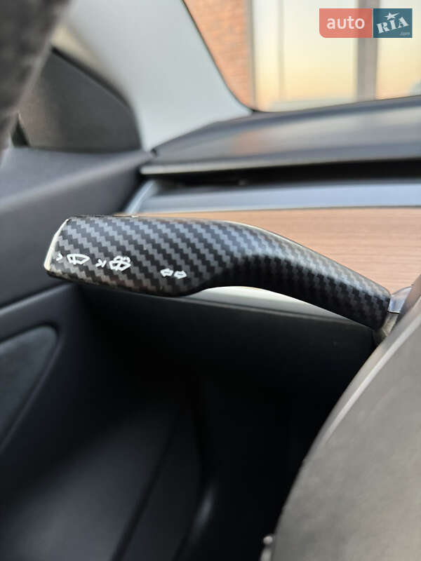 Седан Tesla Model 3 2019 в Тернополі фото 82 Седан Tesla Model 3 2019 в Тернополі