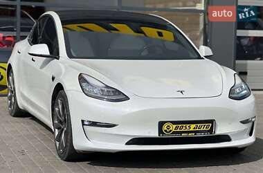 Седан Tesla Model 3 2019 в Ивано-Франковске