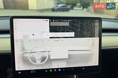 Седан Tesla Model 3 2019 в 