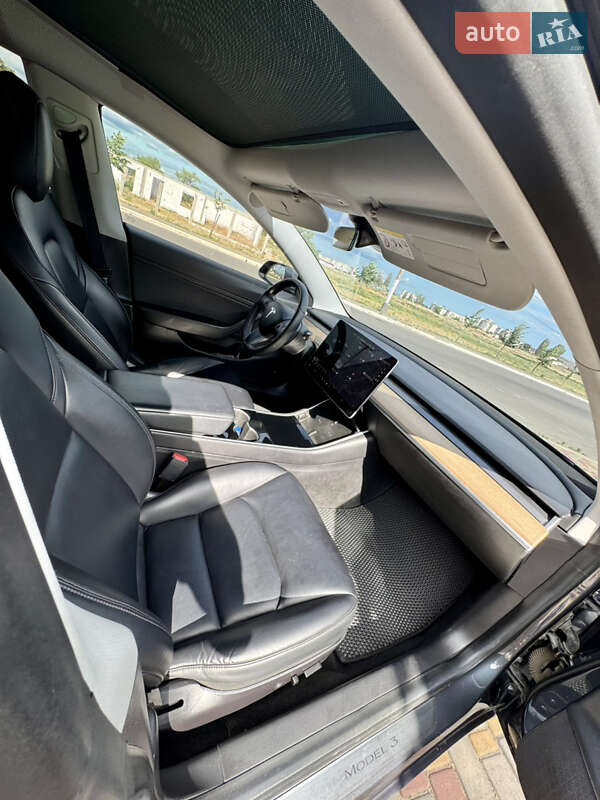 Седан Tesla Model 3 2019 в Белгороде-Днестровском
