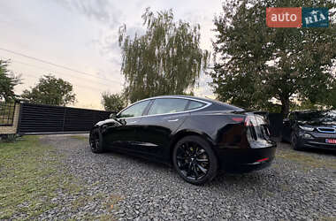 Седан Tesla Model 3 2018 в 